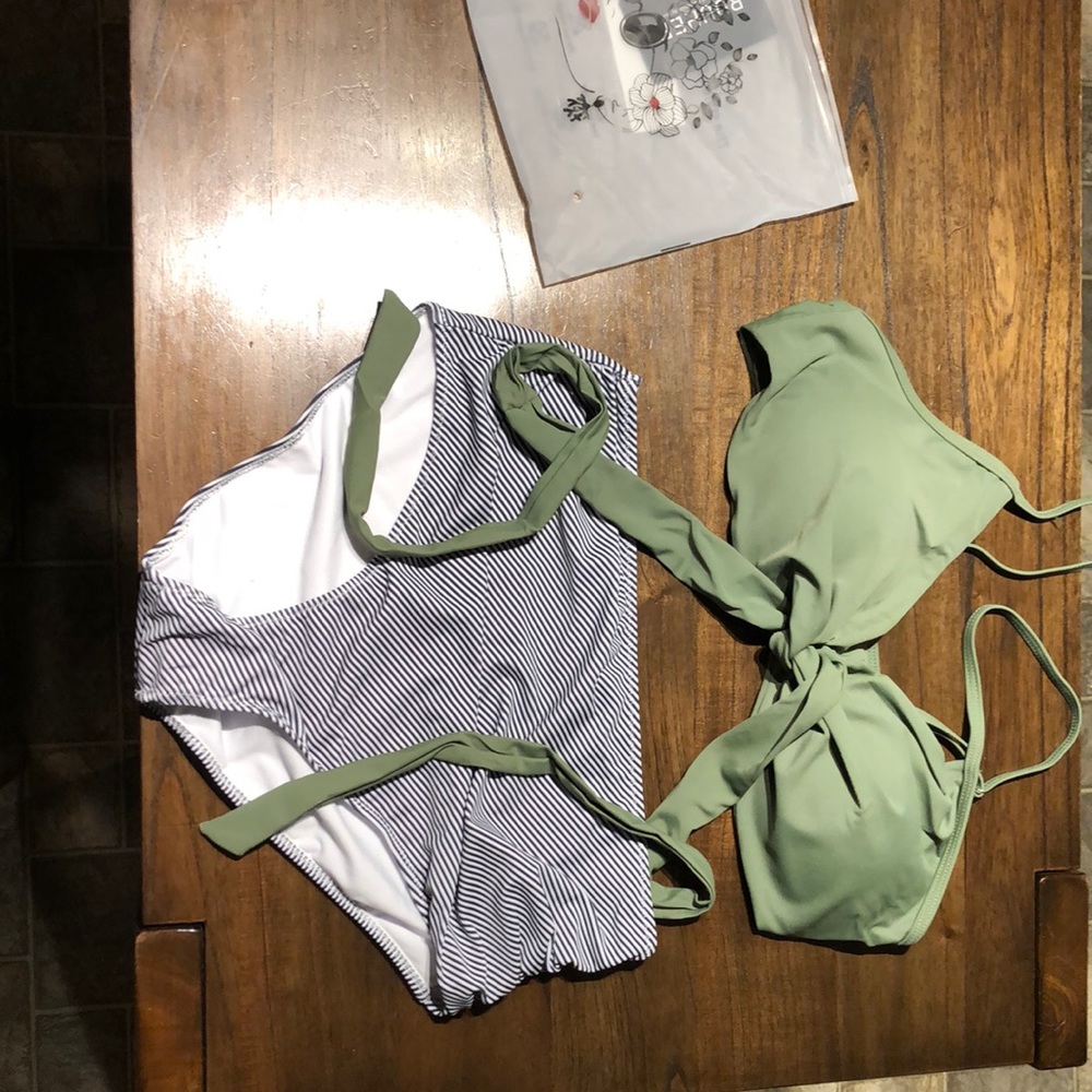 Ruuhee women’s bikini